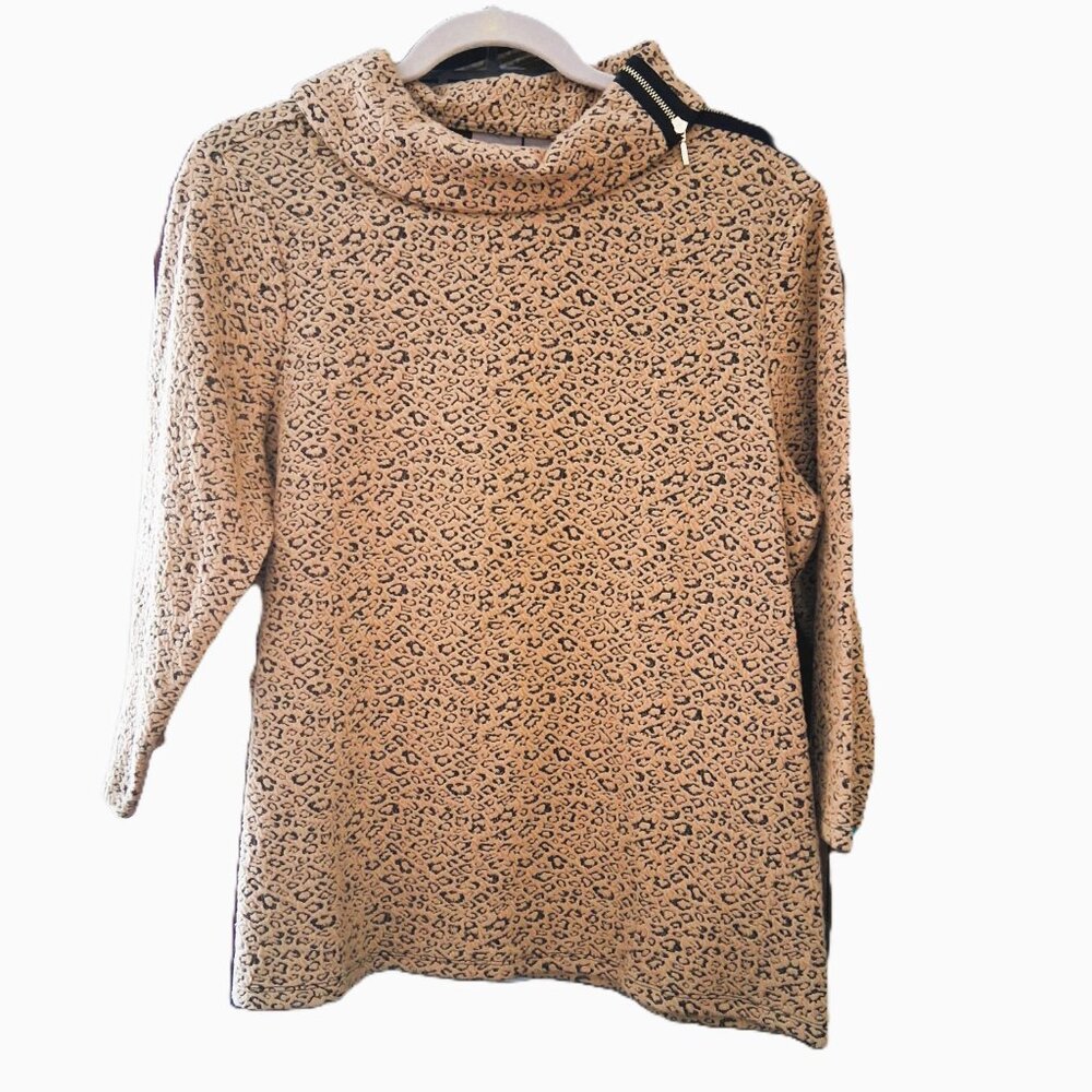 Chico's animal print textured zipper detail mock neck sz 2/L  /B9